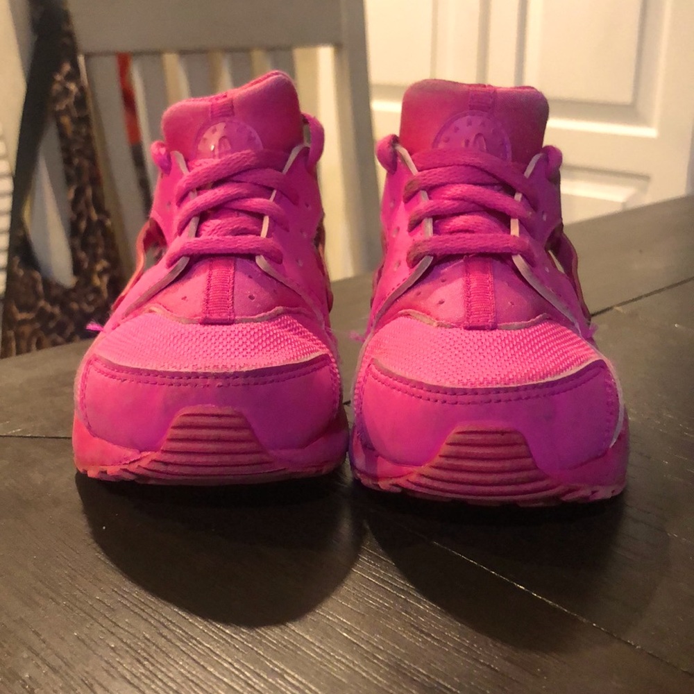 Hot Pink Huaraches
